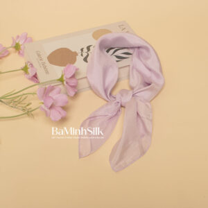 khăn lụa vuông trơn màu tím 70x70cm