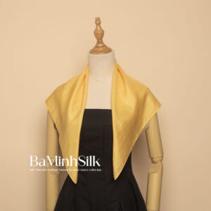 Khăn-lụa-vuông-màu-vàng-70x70cm