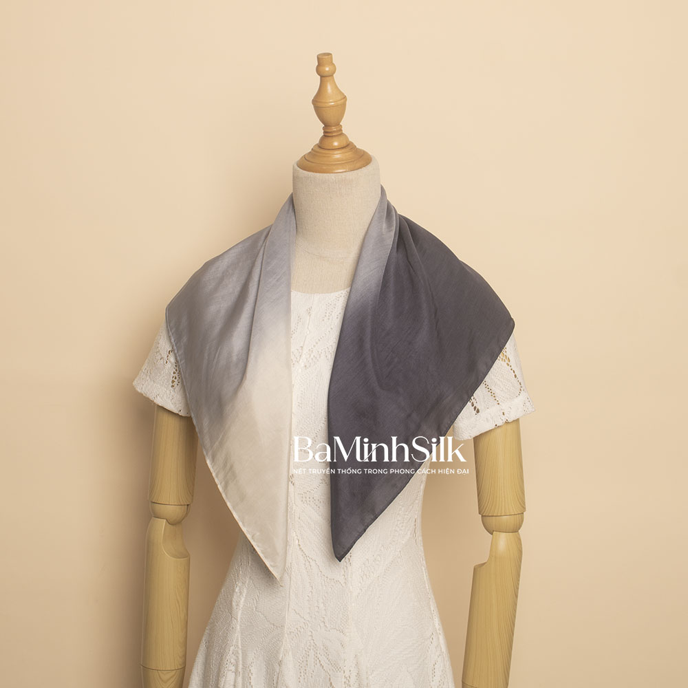 cách choàng Khăn lụa vuông 3 màu 70x70cm 3m04