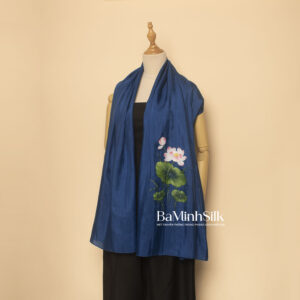 khăn lụa dài vẽ hoa sen xanh coban