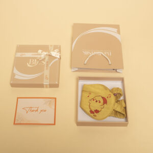 đóng gói bịt mắt lụa vàng 01 gà con