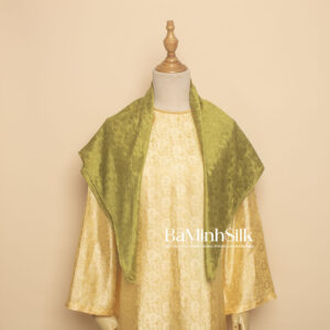 khăn lụa vân vuông 80x80cm vân mây vàng rêu