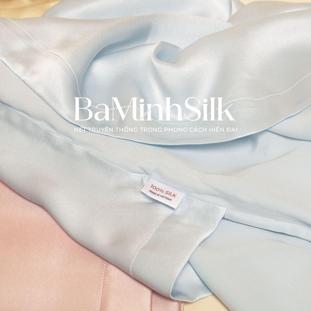 bề mặt vỏ gối lụa xanh mint bề mặt vỏ gối lụa xanh mint