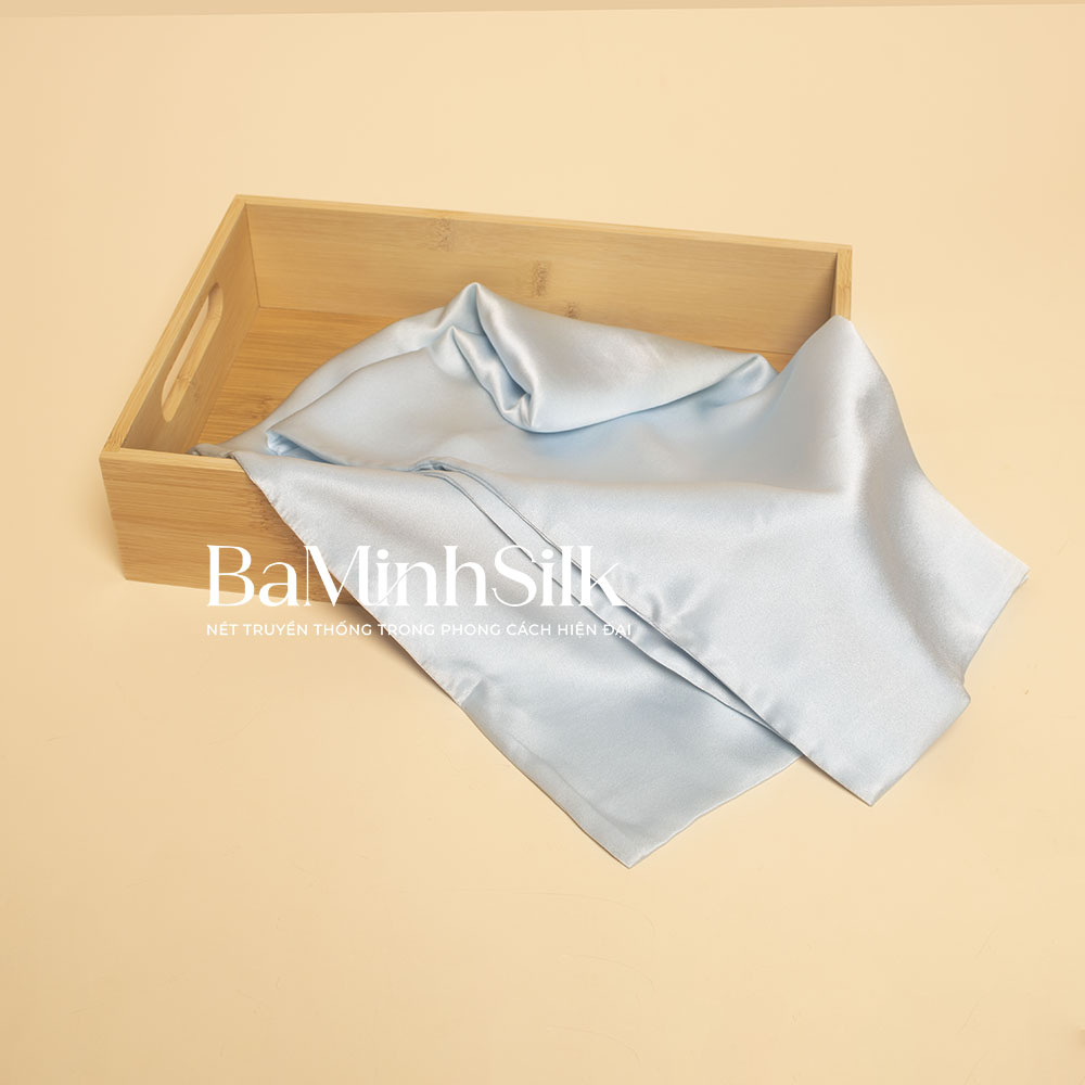 vỏ gối lụa xanh mint (2)